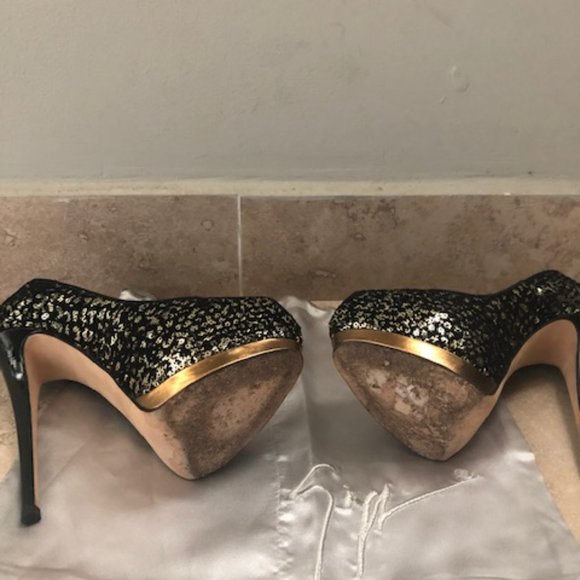 Giuseppe Zanotti Black and Gold Velvet Peep Toe - Picture 3 of 4